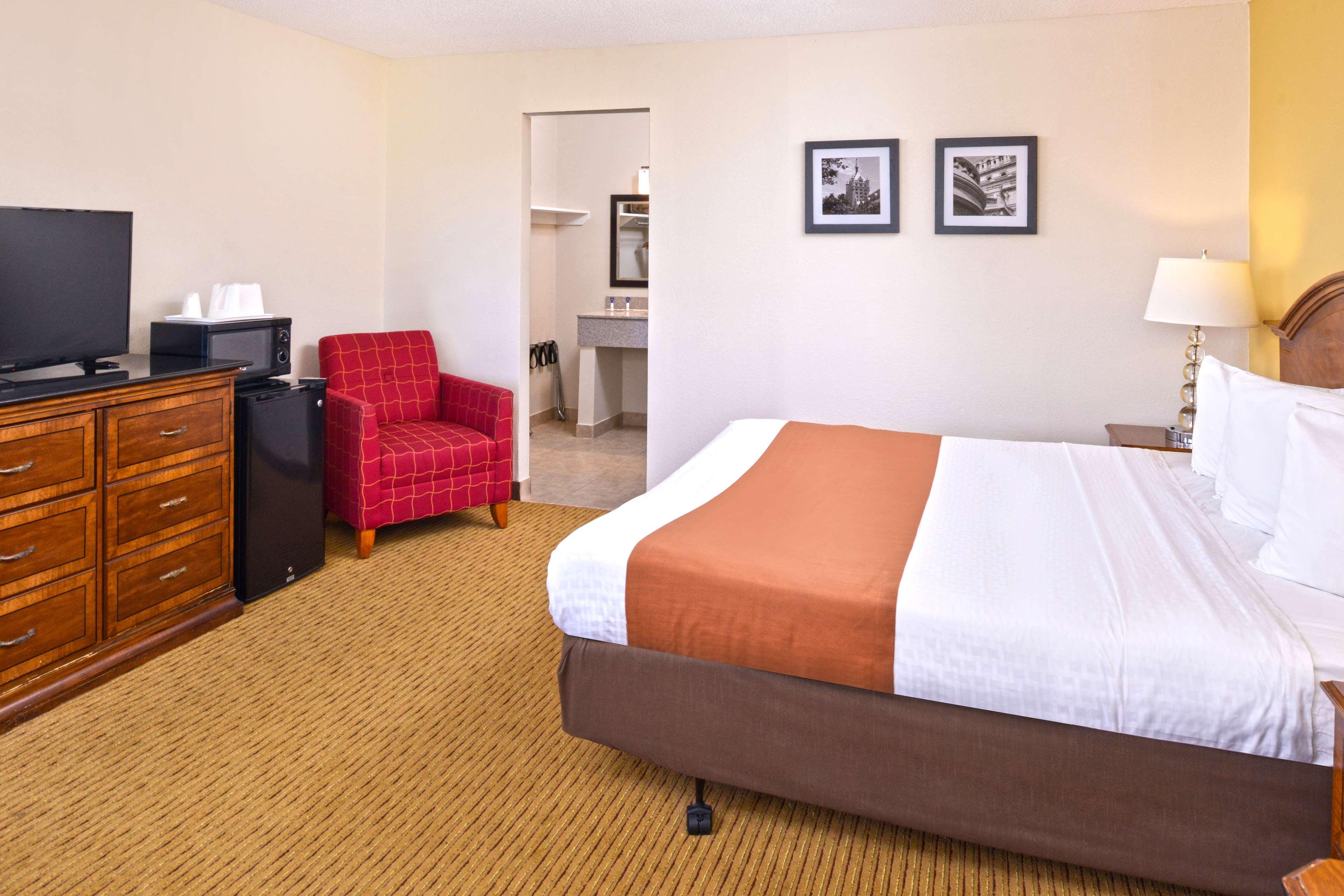 Americas Best Value Inn Plattsburgh  Kültér fotó