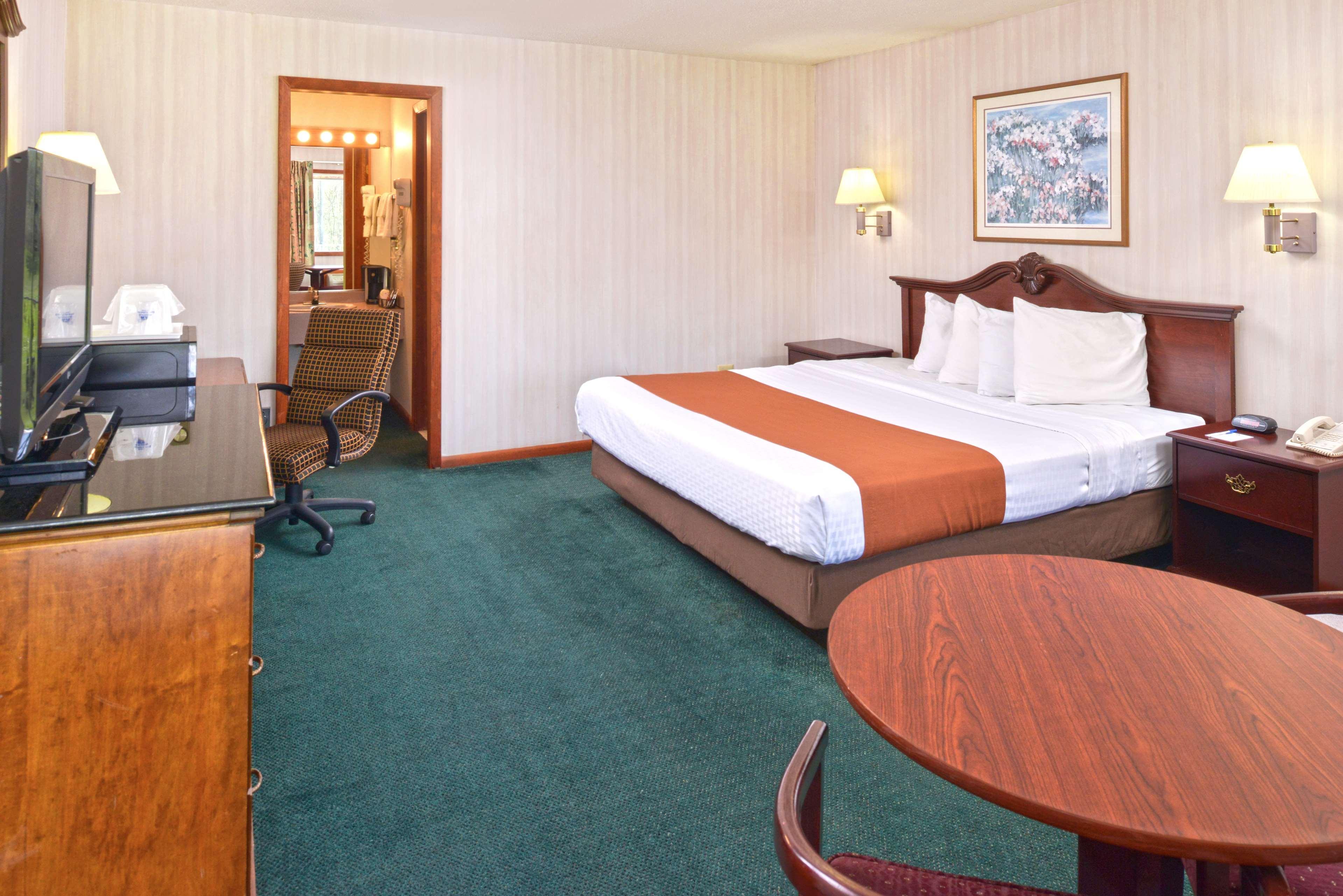 Americas Best Value Inn Plattsburgh  Kültér fotó