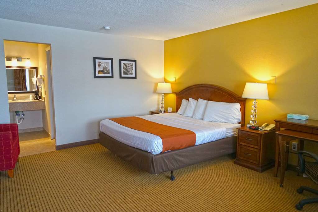 Americas Best Value Inn Plattsburgh  Szoba fotó