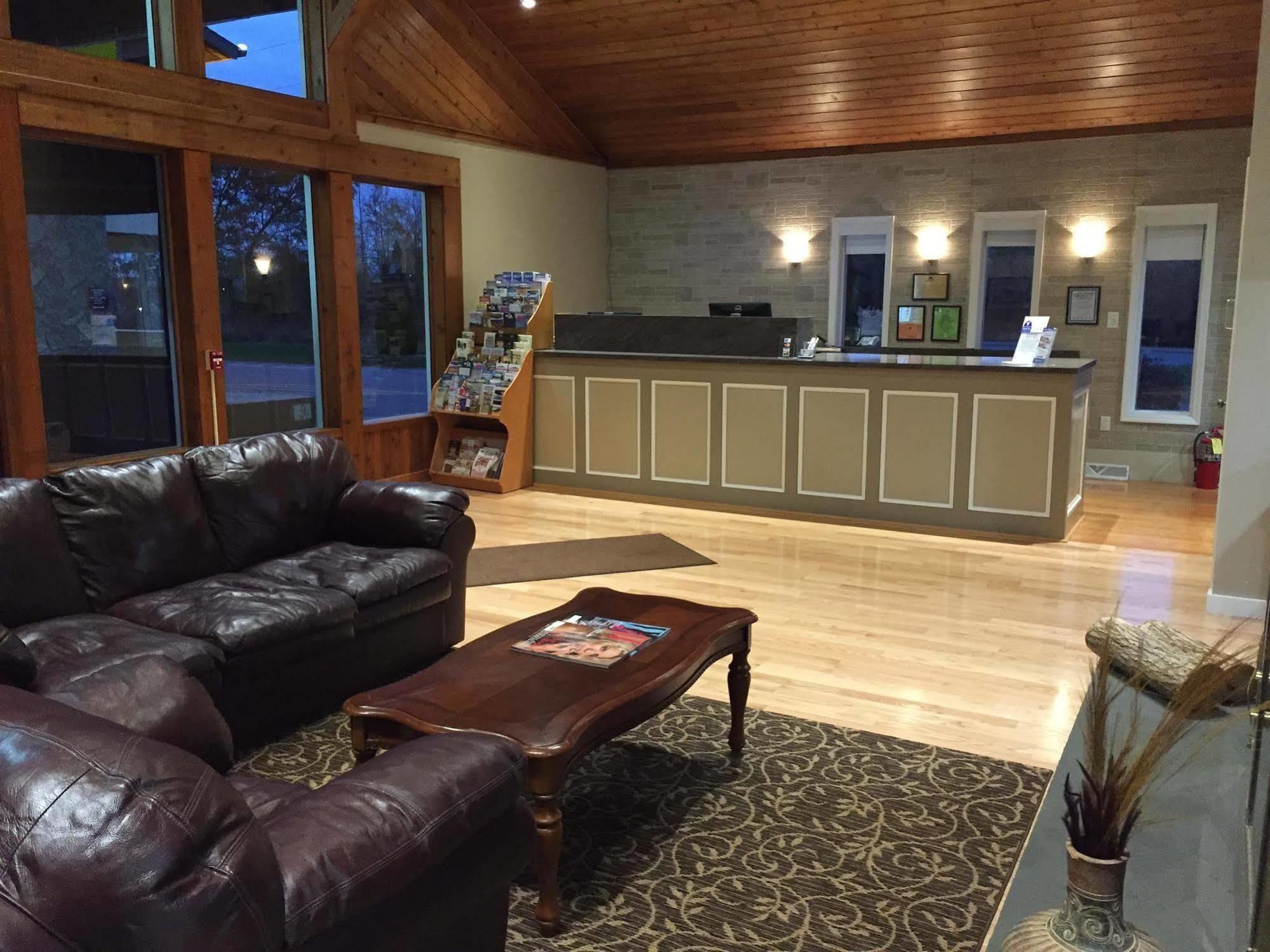 Americas Best Value Inn Plattsburgh  Kültér fotó