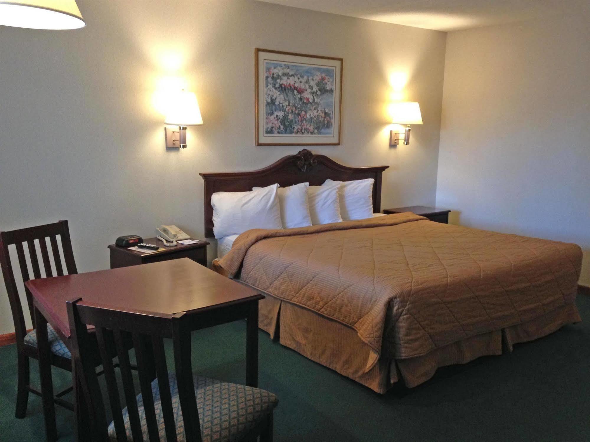 Americas Best Value Inn Plattsburgh  Kültér fotó