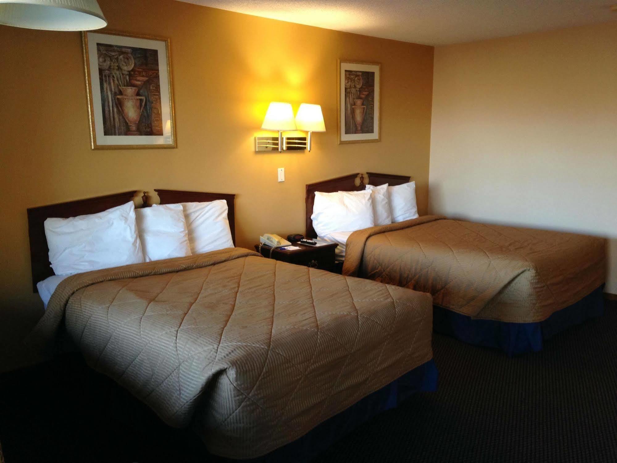 Americas Best Value Inn Plattsburgh  Kültér fotó